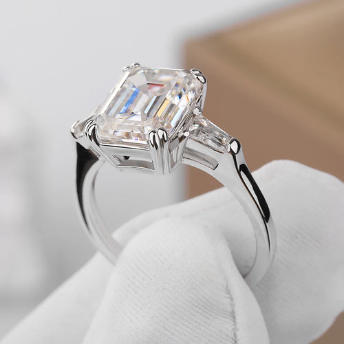 BXINY 1/2/3/4CT Emerald Cut Full Moissanite Rings S925 Silver GRA Certified Three Stones Diamond Women Men Wedding Bands Jewelry