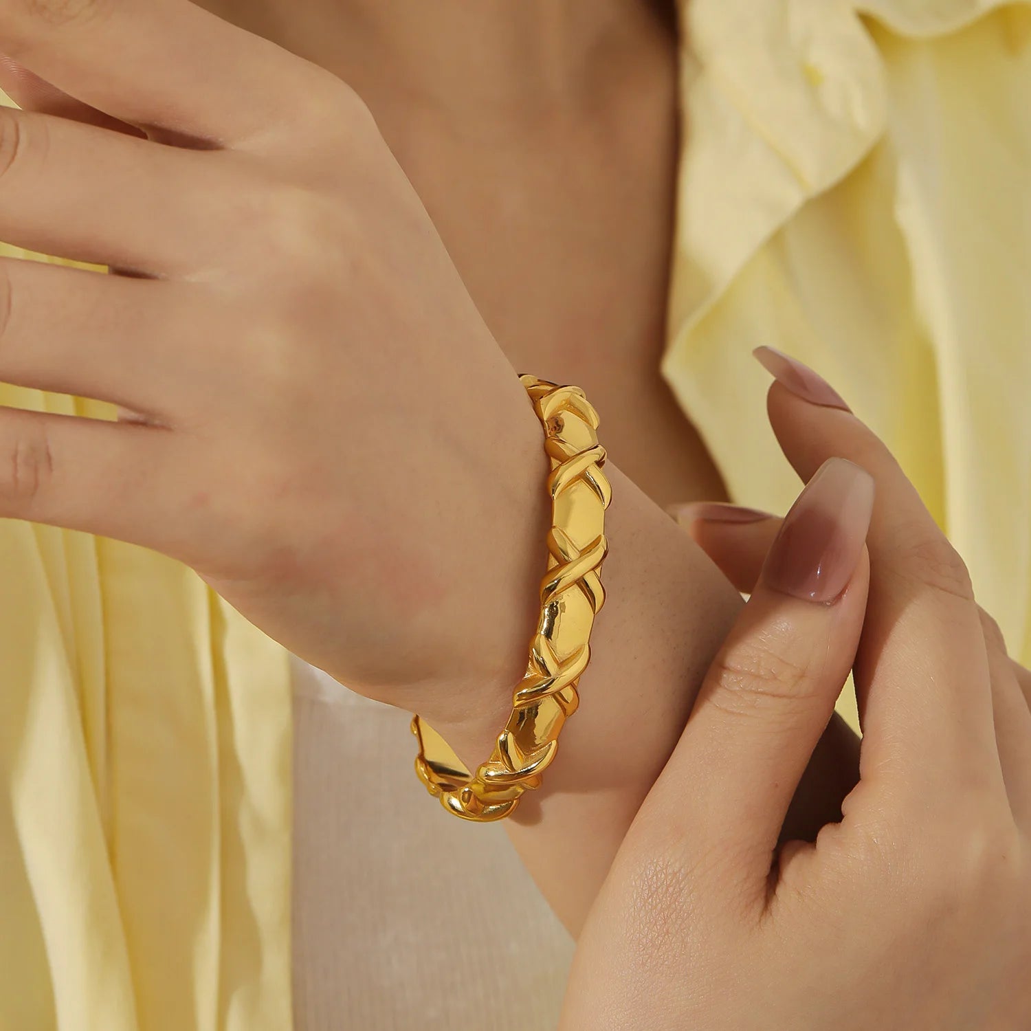 Leave Your Mark ‘X’ Bracelet Confidence Bracelet 3D Luxury Jewelry Gift for Women Muslim Jewelry-Carve Your Name Inside