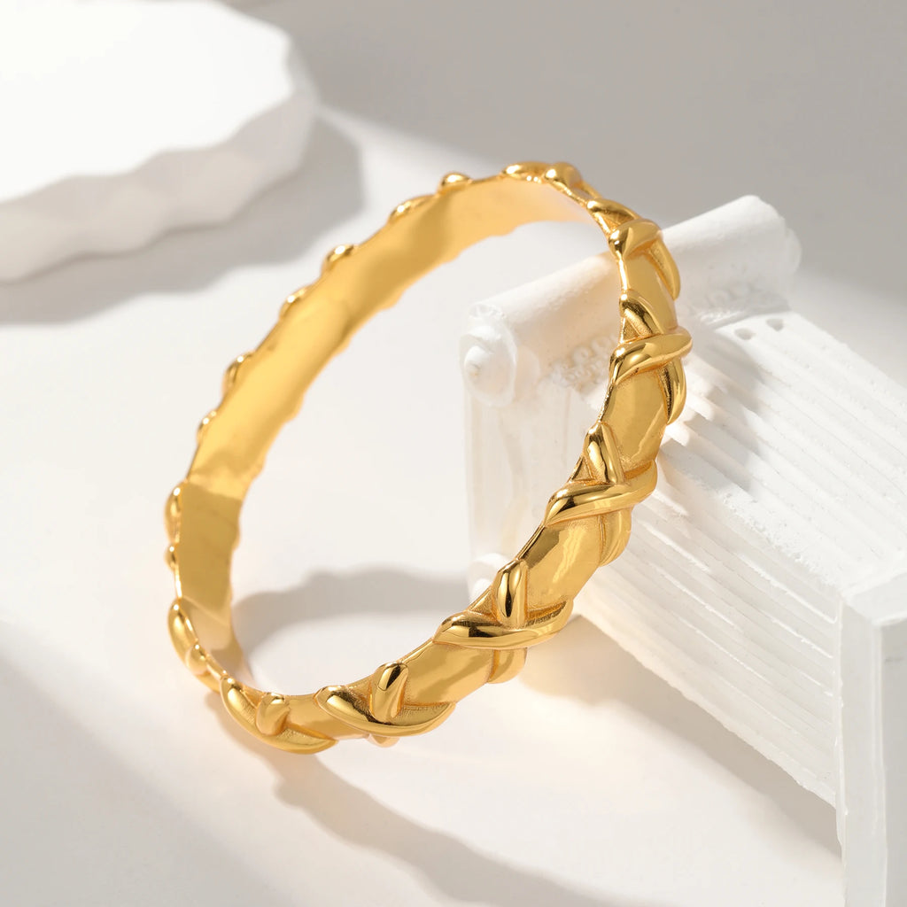 Leave Your Mark ‘X’ Bracelet Confidence Bracelet 3D Luxury Jewelry Gift for Women Muslim Jewelry-Carve Your Name Inside